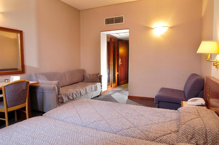 Accademia 3* Rom